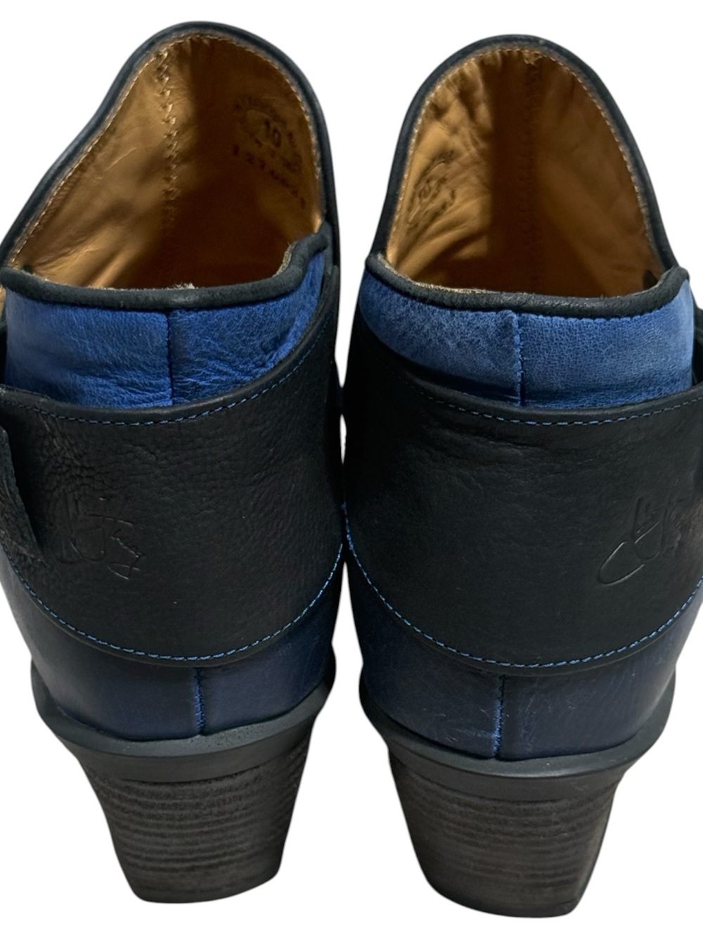 John Fluevog Hopeful Holly Blue Leather Ankle Bootie Boot Size 10 RARE - Picture 9 of 9